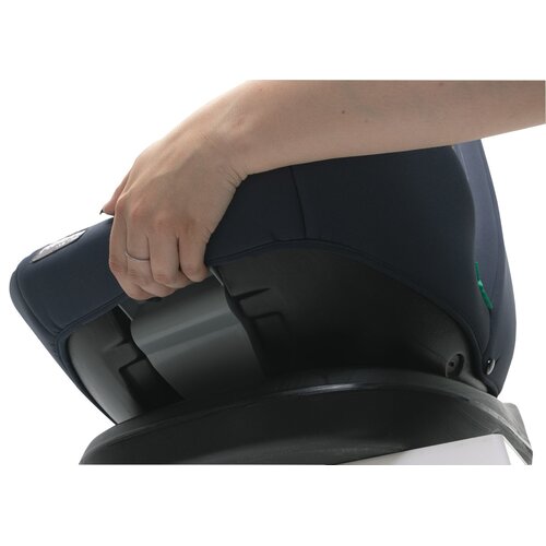 Fotelik samochodowy CHICCO Mokita i-Size (9-36 kg) Granatowy